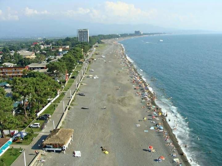 Tamazi Hotel Kobuleti Exterior photo